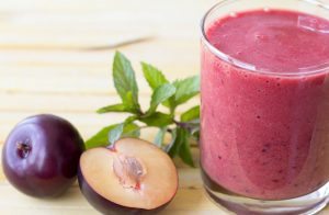 Plum-Compote-Smoothie
