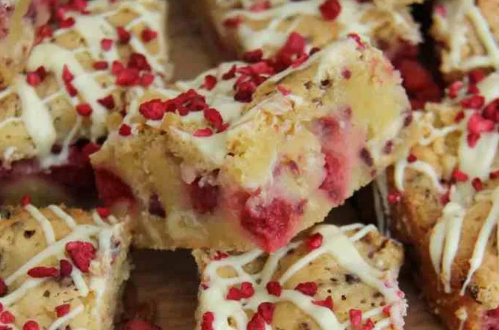 Fosters-Chocolate-Raspberry-Blondies-Christmas-Dessert
